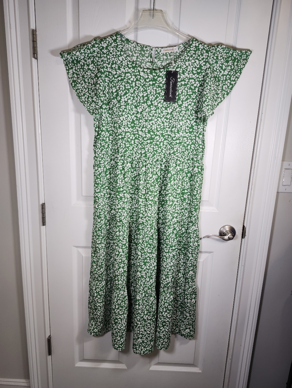 Fantaslook Green White Floral Flutter SL Lightweight Teired Midi Dress S M NWT